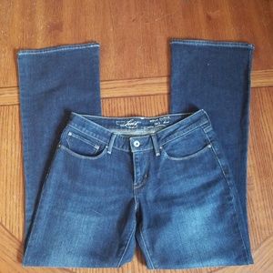 Levi's Bold Curve 30/32 bootcut like new